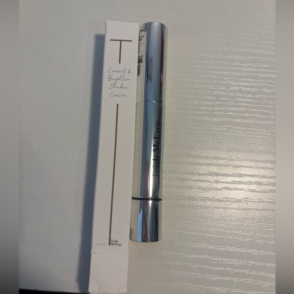 Trish McEvoy Correct & Brighten Shadow Eraser Shade 1.5  NIB